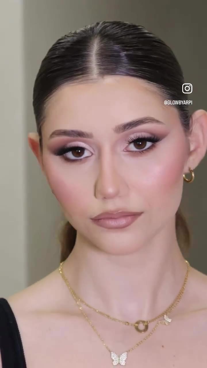 Makeup reel: finished soft glam look